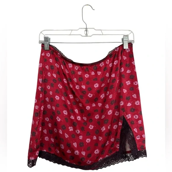 Anthropologie Maeve Lace Trim Mini Slip Skirt Red Floral 90’s Vibe Size Medium - Picture 2 of 11